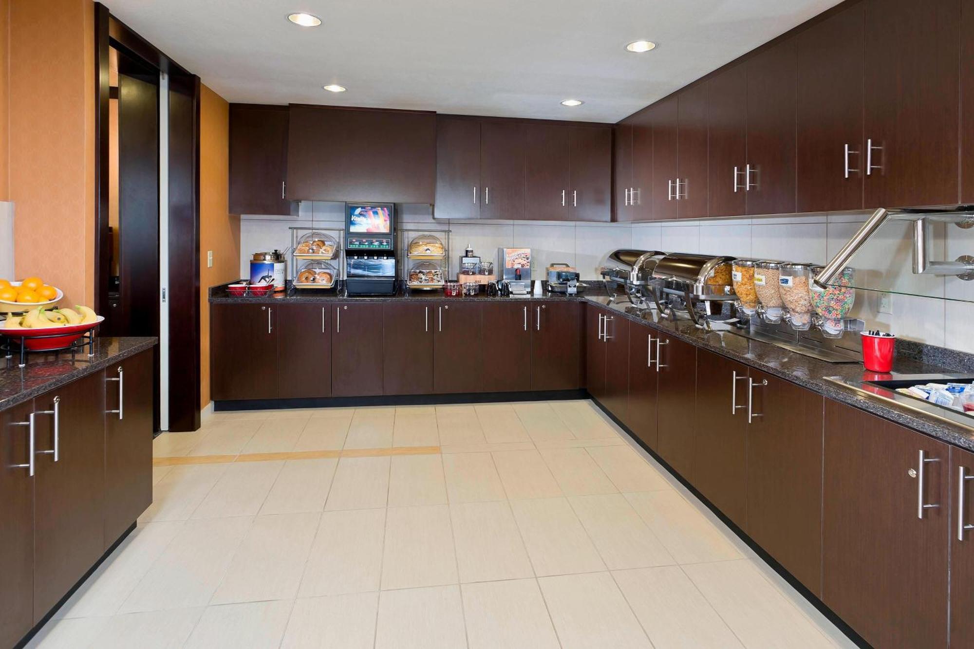 Residence Inn Bismarck North Esterno foto
