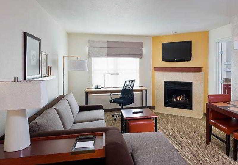 Residence Inn Bismarck North Camera foto
